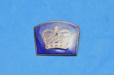 1968 - 1972 Queens Girl Guides metal badge in very good condition