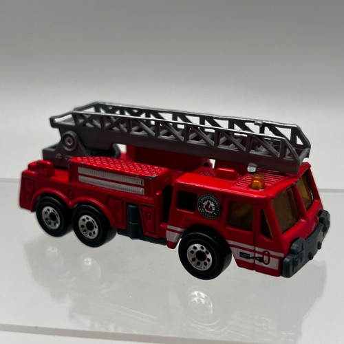 Matchbox oshkosh fire engine - matchbox,