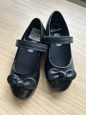 Clarks Girls Black Formal School Shoes UK 9G EU 27 Mary Jane Style Brand New