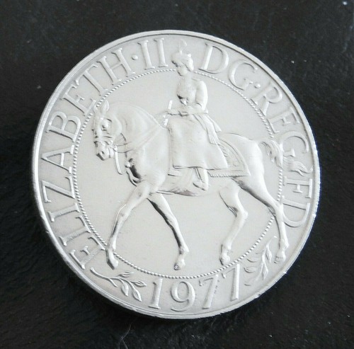 1977 silver jubilee crown - , (