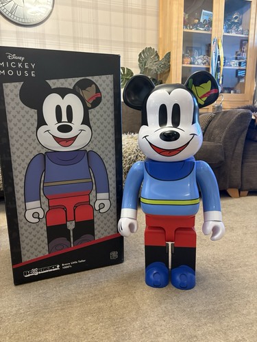 1000 mickey mouse - 1000%,