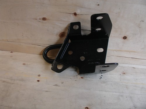 1424733 front tow - front,