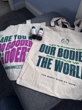 The Body Shop Shower Gel Set