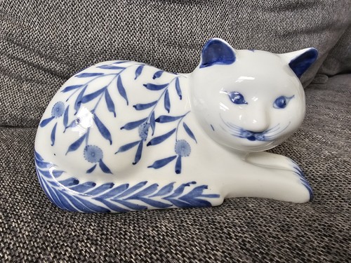 Delft large cat - delft,