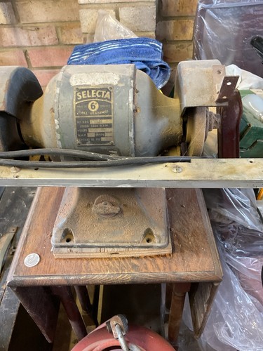 Selecta 6in bench grinder - 6in,