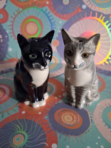Quail ceramics cat salt and - salt,
