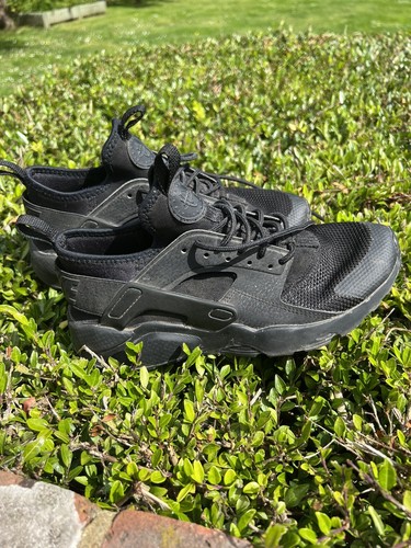 Nike huarache black trainers - huarache,