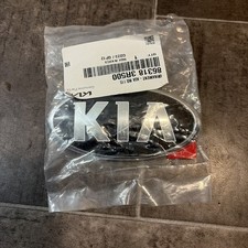 KIA BLACK & CHROME OVAL CAR