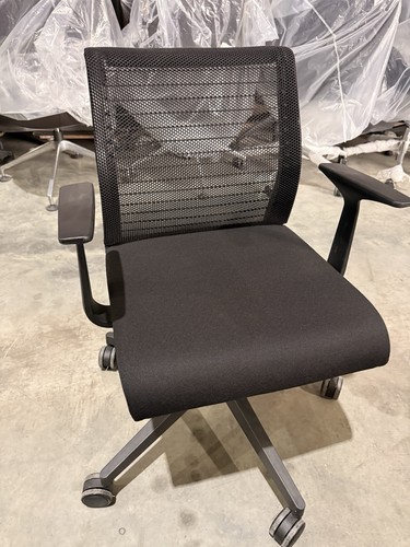 Steelcase mesh ergonomic - steelcase,