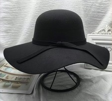 Bienvenu Women wool Wide Brim