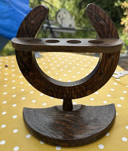 1940 horseshoe shaped - 1940’s,
