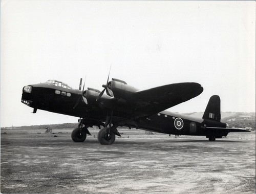 Short stirling bomber - stirling,