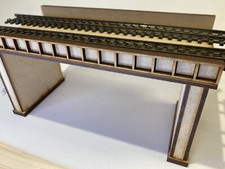 Double Width Railway Girder Bridge Model Kit Inc Piers. Train. OO/HO Gauge