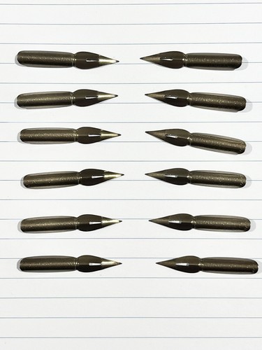 12x identical antique vintage - 12x,