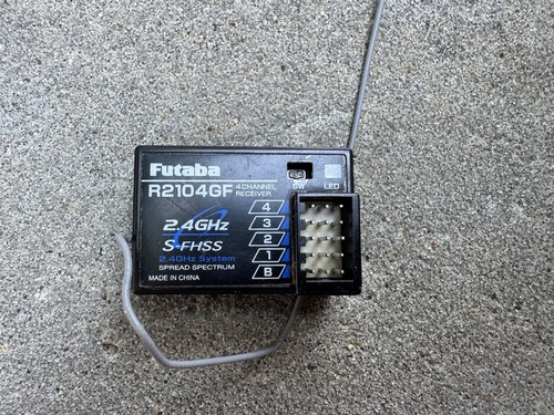 Read futaba r2104gf - read!,
