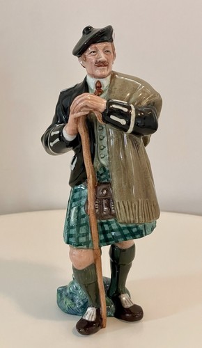 Royal doulton figurine - figurine, the