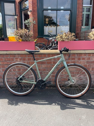 Cube hyde hybrid bike size - bike,, m