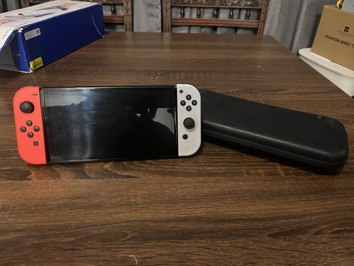 Nintendo switch oled - nintendo,