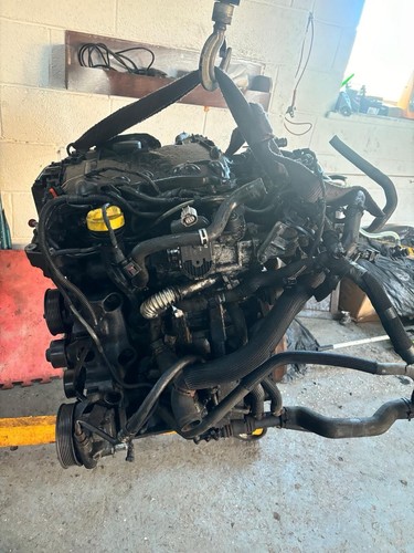 Engine vauxhall vivaro - engine, fl