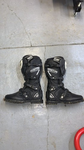 Stivali moto enduro berik tg41 - moto,