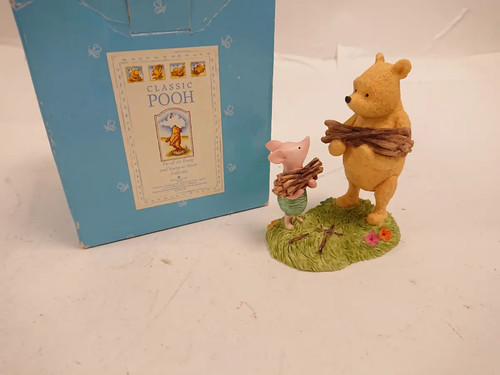 Enesco classic pooh collecting - classic,