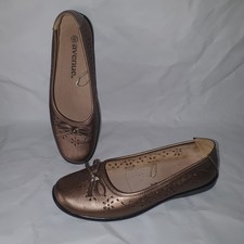 Avenue Ladies Casual Ballet