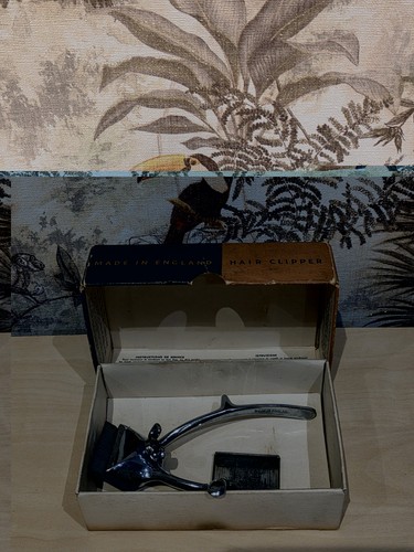 Vintage burman hair clippers - hair,