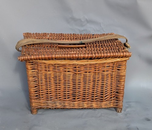 Large vintage fishing basket