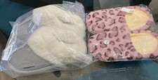 2 Pairs Of Woman’s Slippers