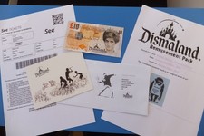 Banksy signed tenner &