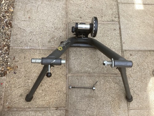 Cycleops turbo trainer - cycleops,
