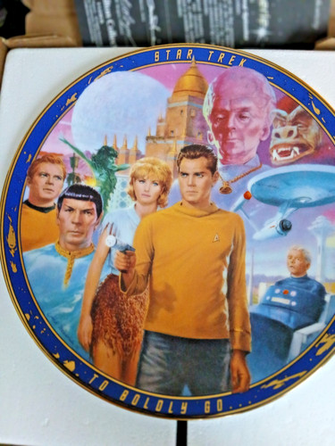 Star trek plate - plate, the