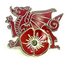 POPPY LAPEL BADGE WITH WELSH