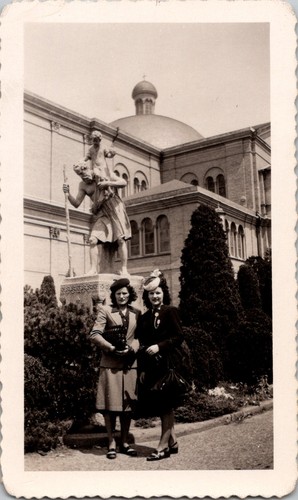 Vintage 1940s snapshot - vintage,