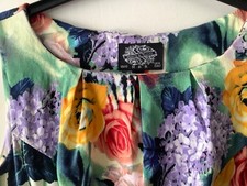 SWING DRESS SIZE 12- 14 UK.FLORAL.HEARTS&ROSES.FIFTYS STYLE EXCELLENT CONDITION.
