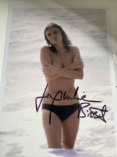 Jacqueline Bisset hand signed
