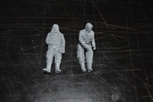 Model - 1/32,