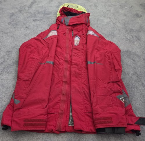 Gill woman os2 coastal - gill,