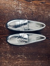 Women’s Metalic Zara Loafers/Brogues Size 6