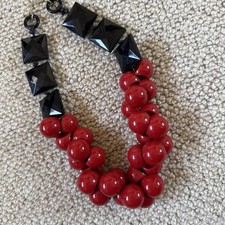 Collar Length Chunky Black &