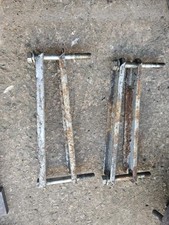 RELIANT SCIMITAR GTE SE6A UNDER AXLE BRACKETS