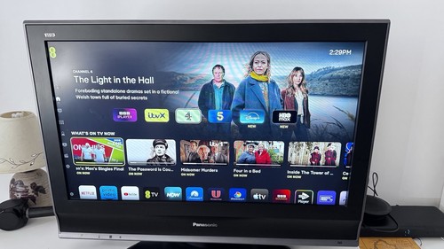 Panasonic viera lcd tv - 32”,