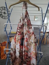 BNWT Pretty Little Thing Size