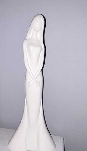 The leonardo collection white - collection,
