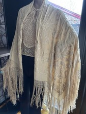 Vintage Silk Hand Embroidered Manton de Manila Piano Shawl Approx 60x 65 Inches