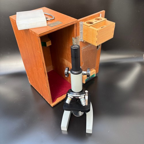 Vintage metal scientific - vintage,