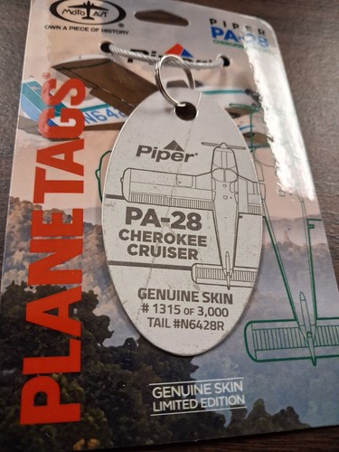 Piper genuine skin plane - pa-28,