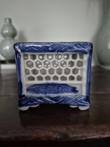 Antique chinese cricket - chinese, cage