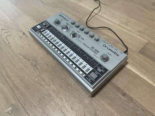 Roland 606 drumatix - roland, vintage