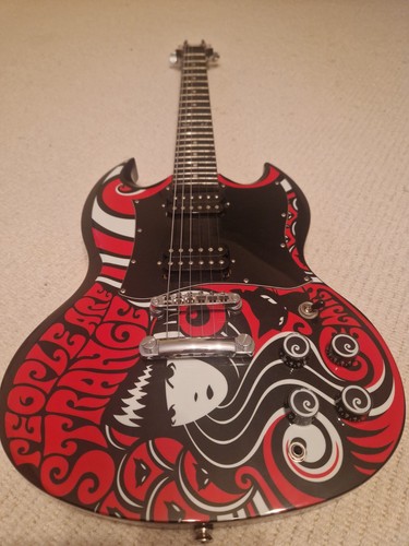 Epiphone 310 emily the - sg,